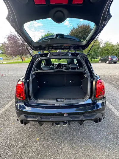 MINI John Cooper Works 2022 — 231 ch, design iconique, essence automatique — tableau de bord