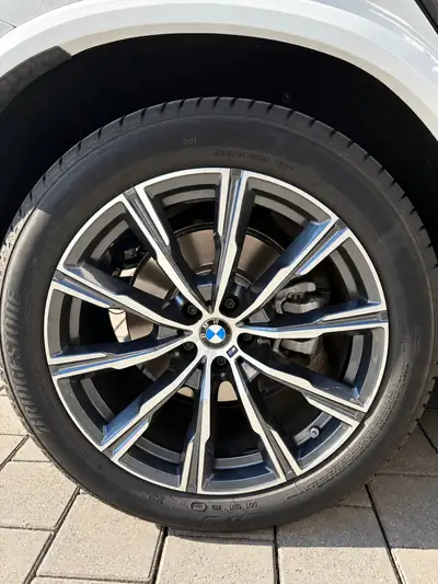 BMW X5 30d xDrive SAG — SUV premium 298 ch, faible kilométrage, garantie constructeur — detail