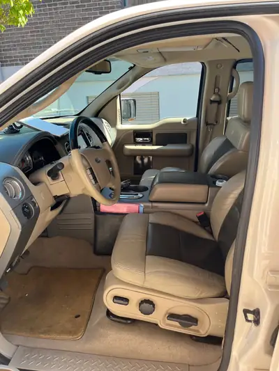 Ford F-150 Pickup Limited Supercharger — 450 ch, traction intégrale, équipement premium — cruscotto