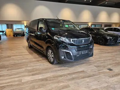 Peugeot Traveller 2.0 BlueHDi 180 ch — 8 places, spacieux et économe — Armaturenbrett