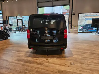 Peugeot Traveller 2.0 BlueHDi 180 ch — 8 places, spacieux et économe — Miniatur 11