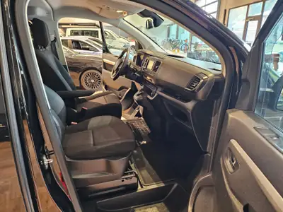 Peugeot Traveller 2.0 BlueHDi 180 ch — 8 places, spacieux et économe — Miniatur 17