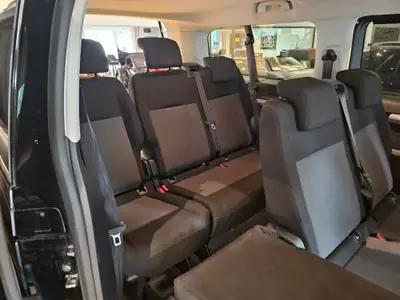 Peugeot Traveller 2.0 BlueHDi 180 ch — 8 places, spacieux et économe — Miniatur 20