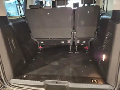 Peugeot Traveller 2.0 BlueHDi 180 ch — 8 places, spacieux et économe — Miniatur 22