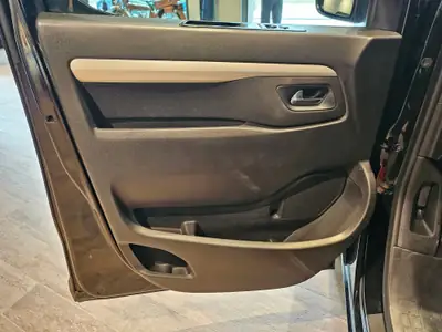 Peugeot Traveller 2.0 BlueHDi 180 ch — 8 places, spacieux et économe — Miniatur 27
