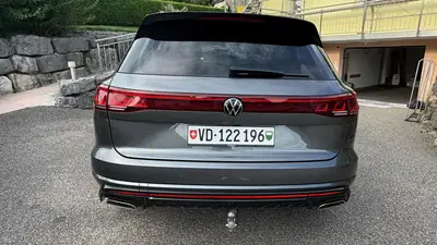 VW Touareg 3.0 V6 TDI 286 R-Line — SUV premium diesel, équipement complet, faible kilométrage — côté