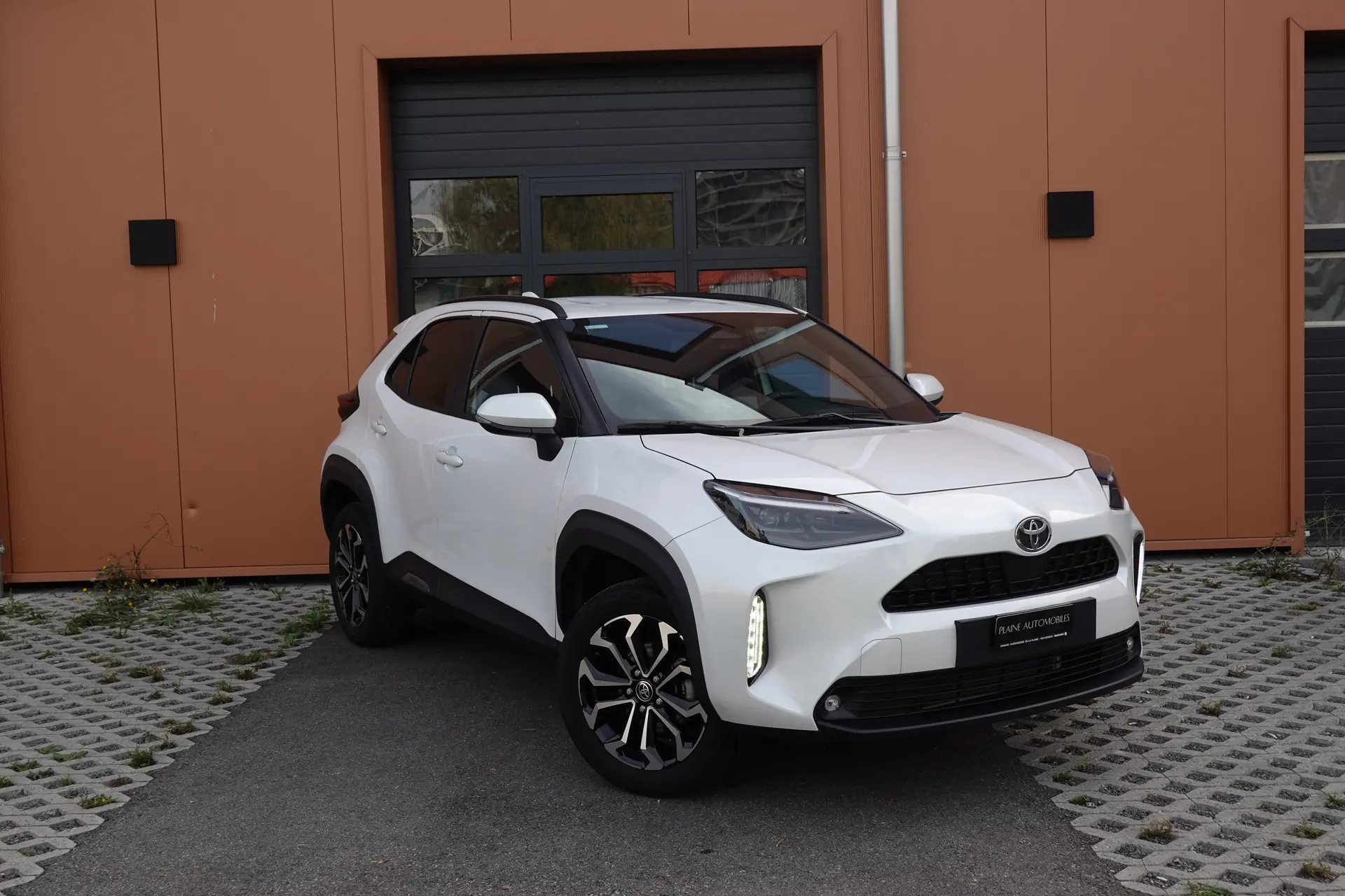 Toyota Yaris Cross 1.5 Trend e-CVT — Hybride compact, garantie 10 ans, sièges chauffants
