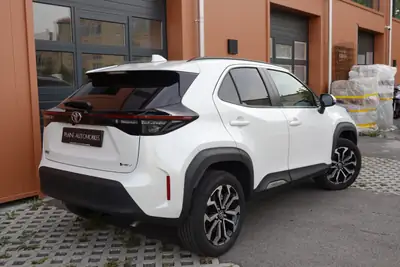 Toyota Yaris Cross 1.5 Trend e-CVT — Hybride compact, garantie 10 ans, sièges chauffants — Miniatura 7