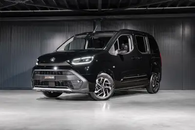 Toyota Proace City Verso — Monospace 7 places, diesel automatique, faible kilométrage — vista esterna