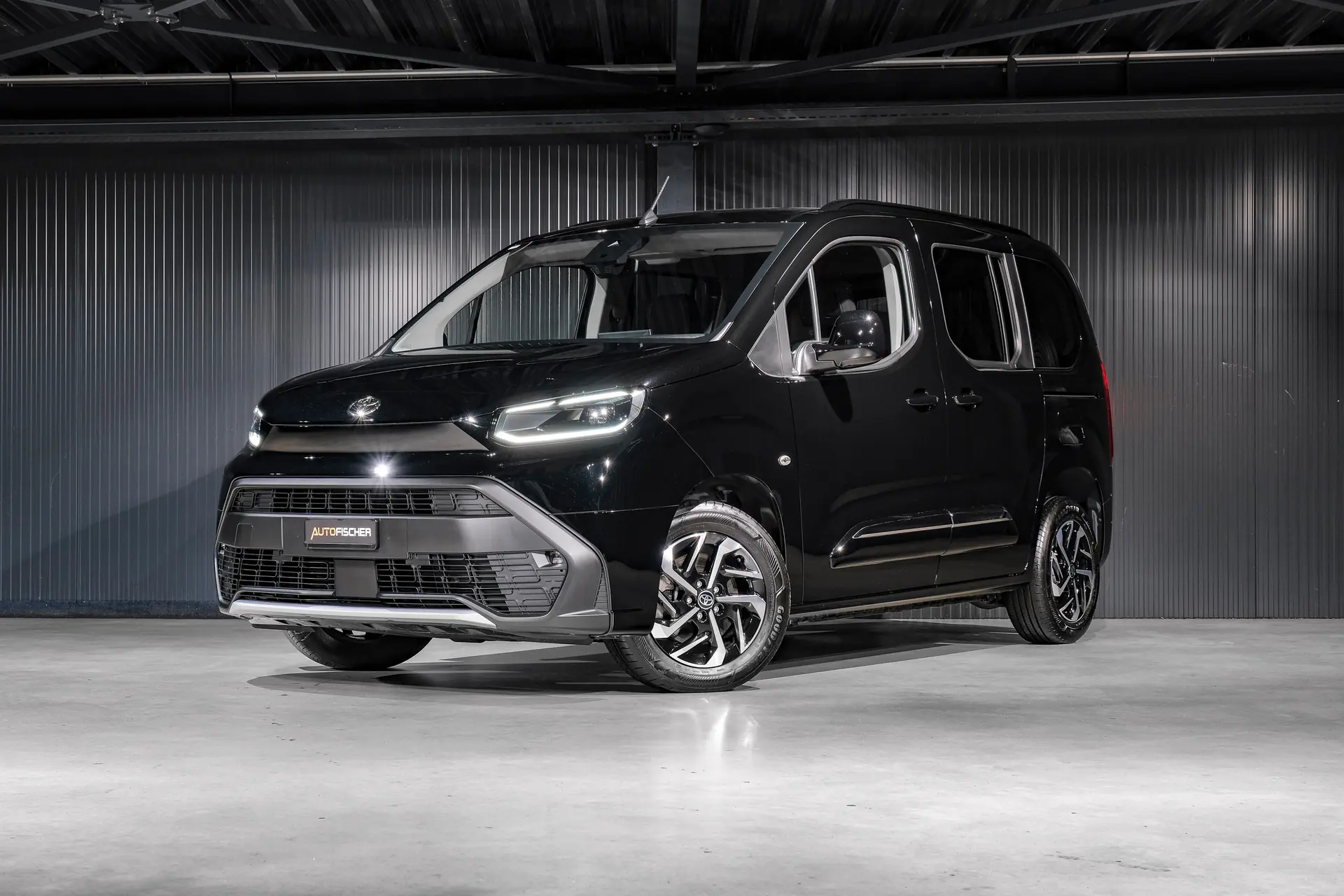Toyota Proace City Verso — Monospace 7 places, diesel automatique, faible kilométrage