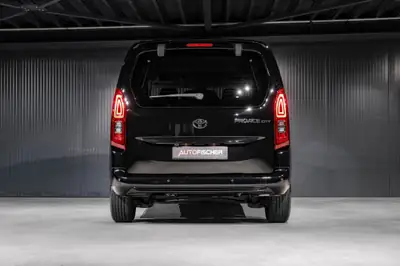Toyota Proace City Verso — Monospace 7 places, diesel automatique, faible kilométrage — dettaglio