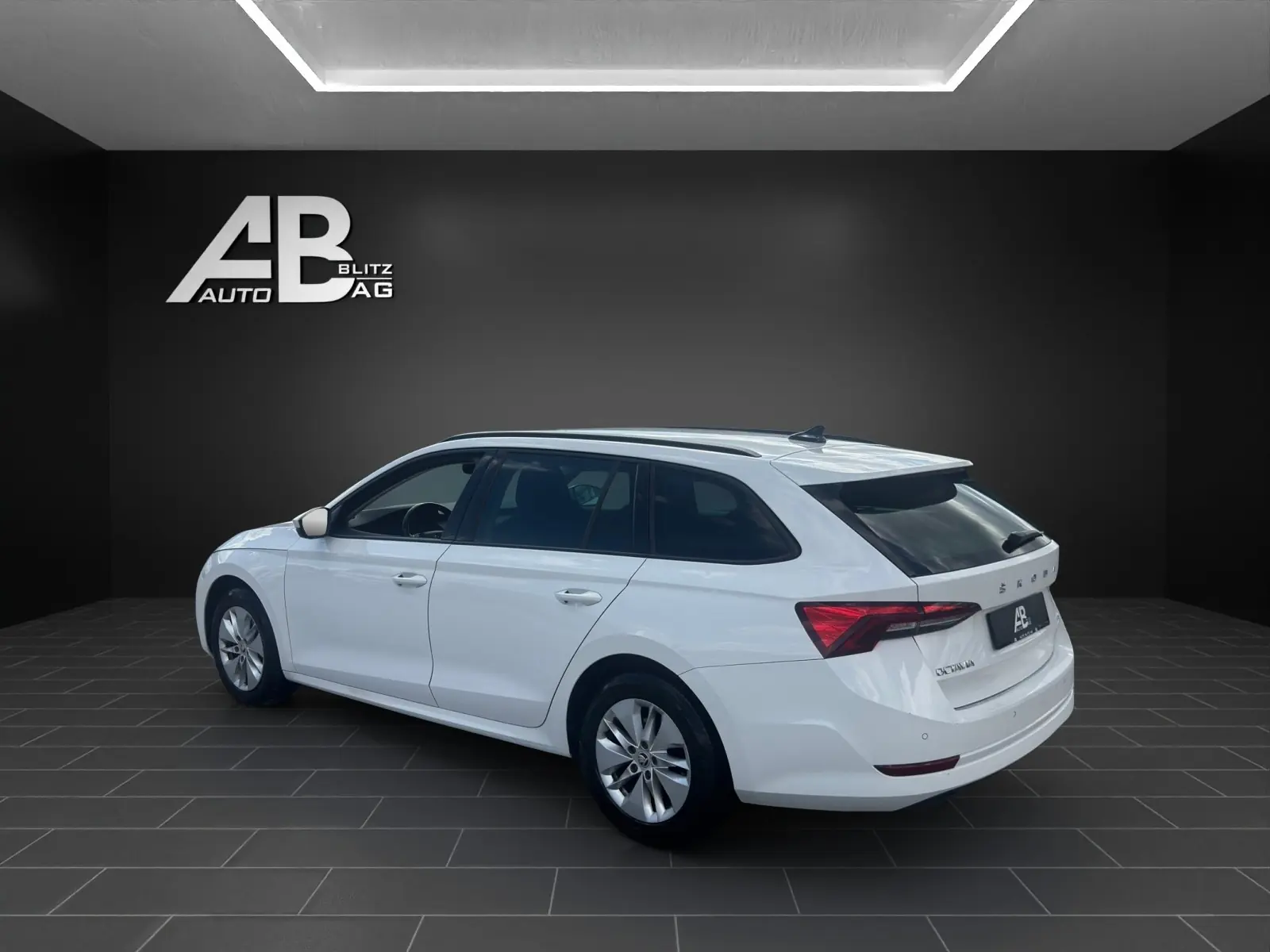 Skoda Octavia 2022 occasion Hunzenschwil — 3