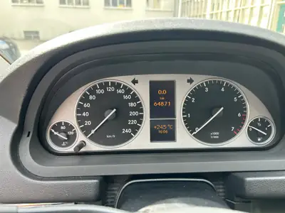 Mercedes-Benz B 180 Selection — Monospace spacieux, automatique, état quasi neuf — Thumbnail 12