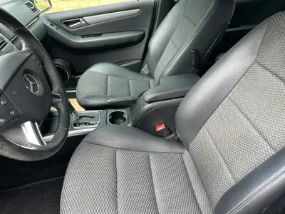 Mercedes-Benz B 180 Selection — Monospace spacieux, automatique, état quasi neuf — Thumbnail 11