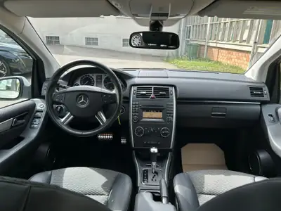 Mercedes-Benz B 180 Selection — Monospace spacieux, automatique, état quasi neuf — Thumbnail 13