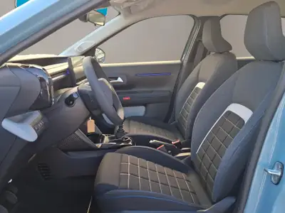 Citroën C3 1.2 Turbo Plus — Citadine dynamique et économe, ultra faible kilométrage — détail