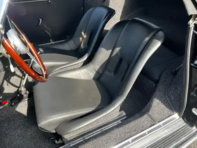 Porsche 356 A Speedster T1 1957 — Légende restaurée, état collection — interior