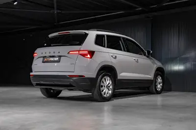 Skoda Karoq 2.0 TDI Fresh 4x4 DSG — SUV robuste, peu kilométré, garantie 5 ans — Miniatura 7