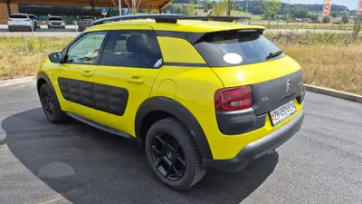 Citroën C4 Cactus 1.2 PureTech — Design audacieux, consommation économique — vista esterna
