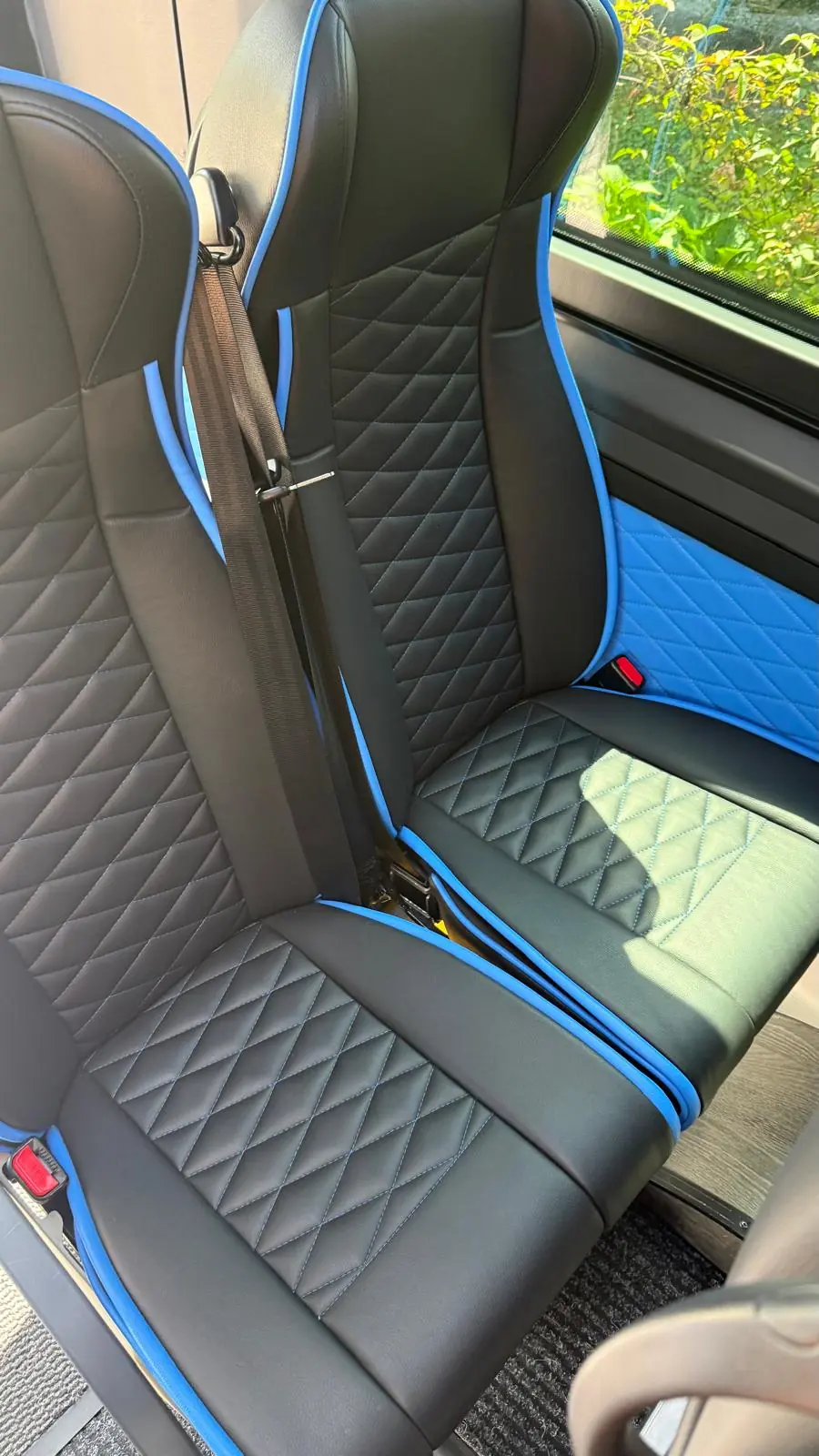 Mercedes-Benz Sprinter 2023 occasion Interlaken — 4
