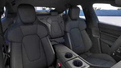 Porsche Taycan 4 Black Edition 104 kWh — Berline électrique haute performance, 14'000 km seulement — Miniatura 9