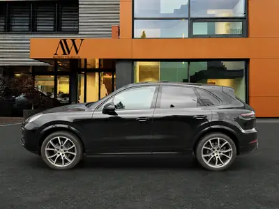 Porsche Cayenne 3.0 V6 — SUV premium performant, toit panoramique et finitions luxe — Außenansicht