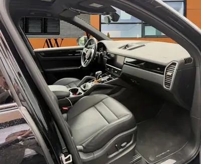 Porsche Cayenne 3.0 V6 — SUV premium performant, toit panoramique et finitions luxe — Miniatur 8