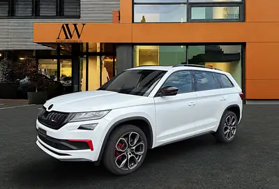 Skoda Kodiaq 2.0 Bi-TDI 240 RS — SUV 7 places premium, toit panoramique, 142 000 km — vista posteriore