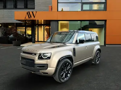 Land Rover Defender 110 V8 Octa — Le SUV premium ultime avec 635 ch et service inclus — Heckansicht
