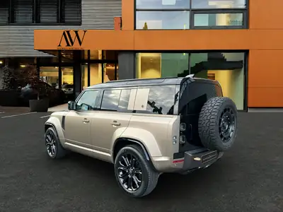 Land Rover Defender 110 V8 Octa — Le SUV premium ultime avec 635 ch et service inclus — Armaturenbrett