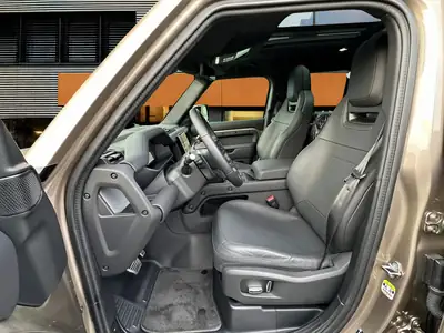 Land Rover Defender 110 V8 Octa — Le SUV premium ultime avec 635 ch et service inclus — Miniatur 9