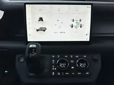 Land Rover Defender 110 V8 Octa — Le SUV premium ultime avec 635 ch et service inclus — Miniatur 14