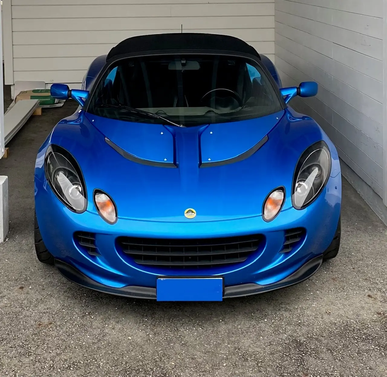 Lotus Elise 1.8 16V 111 S — Légendaire sportive anglaise, 75'000 km seulement