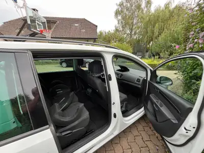 SEAT Alhambra 2.0 TDI 4Motion — Monospace 7 places, diesel robuste, transmission intégrale — Detail