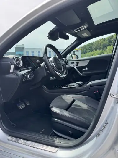Mercedes-Benz A 220 AMG Line 4Matic — Berline compacte sportive, 135 000 km, sans sinistre — rear view