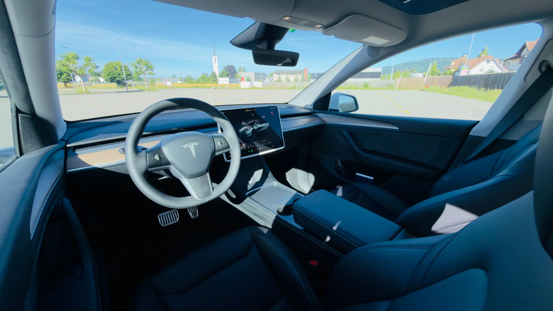 Tesla Model Y 2024 occasion Oftringen — 2
