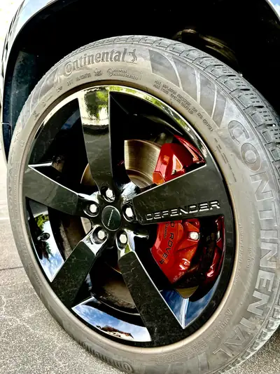 Land Rover Defender 5.0 V8 X — Le SUV légendaire en version performance 425 ch — Detail
