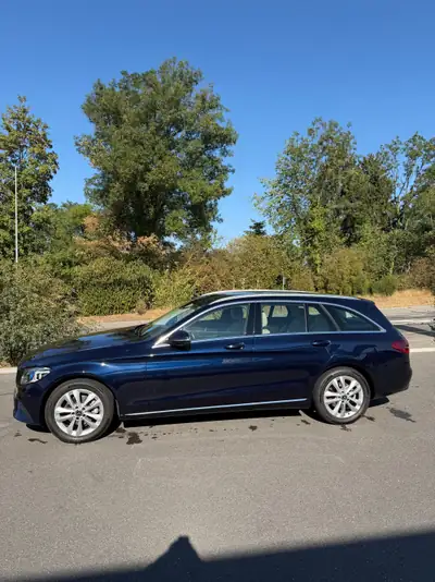 Mercedes-Benz C 200 Avantgarde 4MATIC — Break premium 197 ch, hybride léger, 96 500 km — Seitenansicht