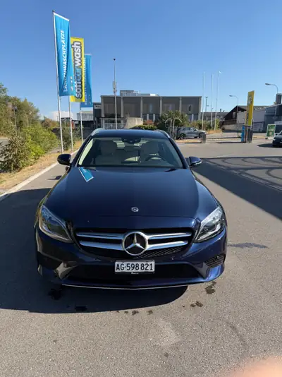 Mercedes-Benz C 200 Avantgarde 4MATIC — Break premium 197 ch, hybride léger, 96 500 km — Heckansicht