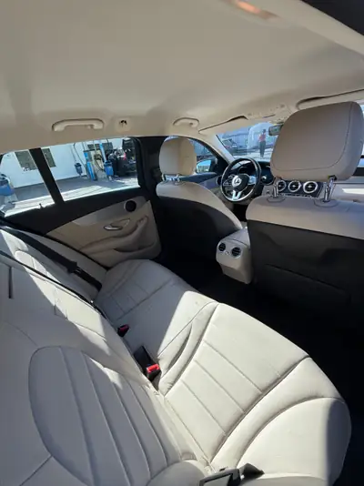 Mercedes-Benz C 200 Avantgarde 4MATIC — Break premium 197 ch, hybride léger, 96 500 km — Miniatur 9