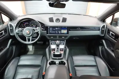 Porsche Cayenne Coupé E-Hybrid — SUV sportif rechargeable, 83'990 km, équipement premium — Miniatura 10