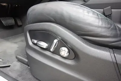 Porsche Cayenne Coupé E-Hybrid — SUV sportif rechargeable, 83'990 km, équipement premium — Miniatura 23
