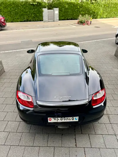Porsche Cayman 2.7 — Coupé sportif authentique, 245 ch, préparation d'export impeccable — intérieur
