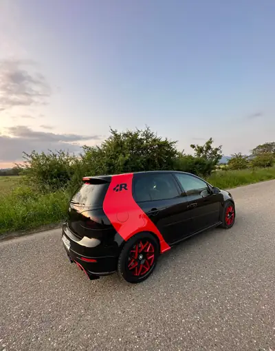 VW Golf 3.2 V6 R32 DSG 4motion — Sportive intégrale, 250 ch et fraîchement révisée — vista esterna