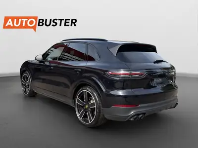 Porsche Cayenne S 2019 — SUV sportif avec garantie Porsche Approved jusqu'à 2027 — Heckansicht