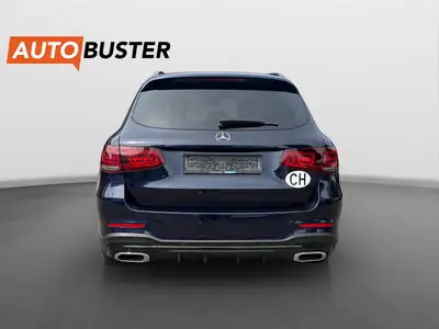 Mercedes-Benz GLC 300 AMG Line — SUV hybride 4Matic, entretien impeccable — Innenraum