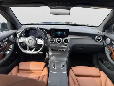 Mercedes-Benz GLC 300 AMG Line — SUV hybride 4Matic, entretien impeccable — Miniatur 12
