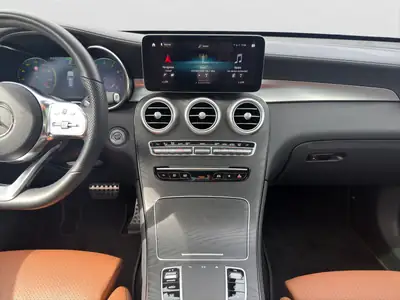 Mercedes-Benz GLC 300 AMG Line — SUV hybride 4Matic, entretien impeccable — Miniatur 13