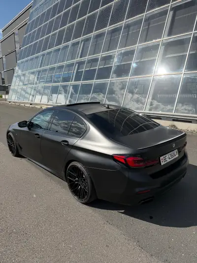 BMW M550i xDrive SAG — Berline sportive 462 ch, 88 000 km, sans sinistre — arrière