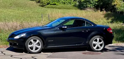Mercedes-Benz SLK 200 Kompressor — Cabriolet sportif automatique, 57'900 km seulement — vue extérieure